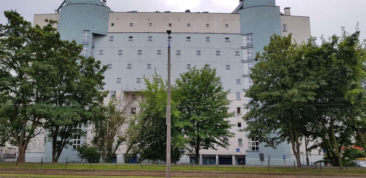 Gantapart Apartment Krakow Luaran gambar